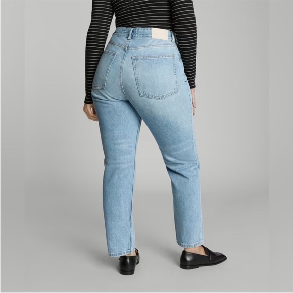 Everlane The 90's Curvy Cheeky Straight Jean Regular Vintage Sunbleached Blue - Picture 5 of 10